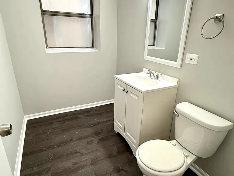 6143 S Woodlawn Ave #1 — Photo 5