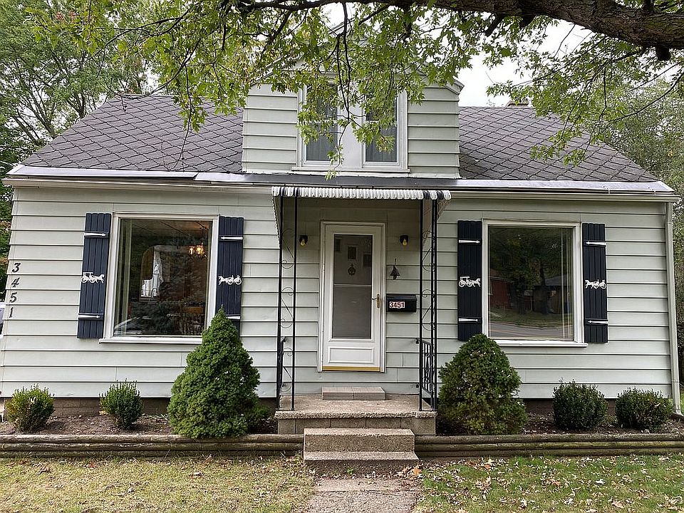 3451 Burlingame Ave SW