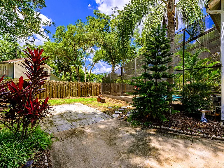 6 Baywood Dr — Photo 8