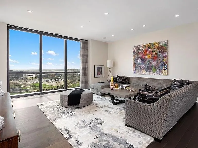 250 Spring St #1214 — Photo 5