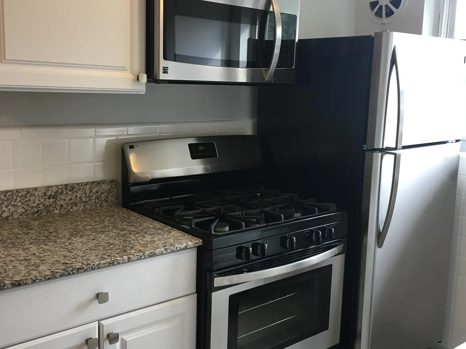 3937 Millsbrae Ave — Photo 4