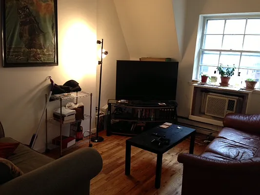 Rented by Guidance Realty Corp. | media 4