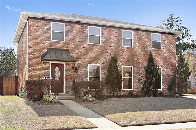 1st image of 2112 Leslie St