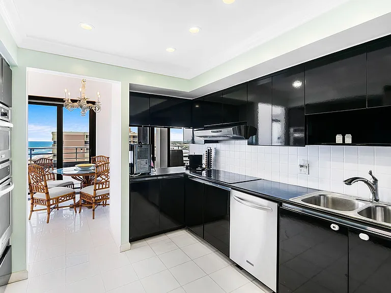 2901 S Ocean Blvd #1 — Photo 17
