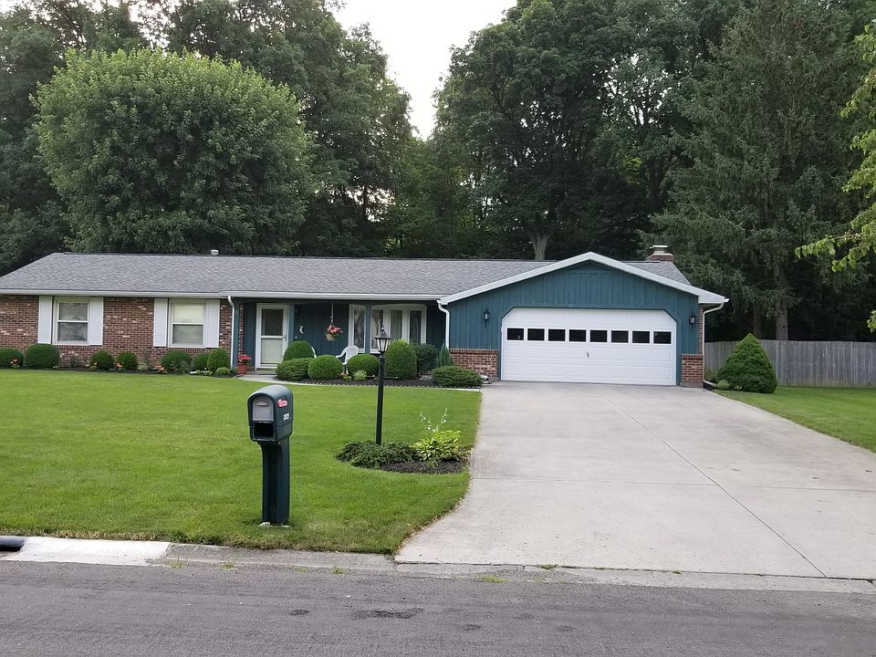 1st image of 2825 E Amblewood Cir