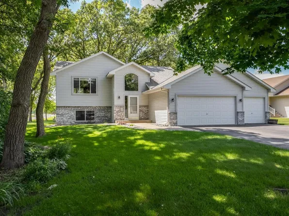 14210 Rose St NW, Andover, MN 55304