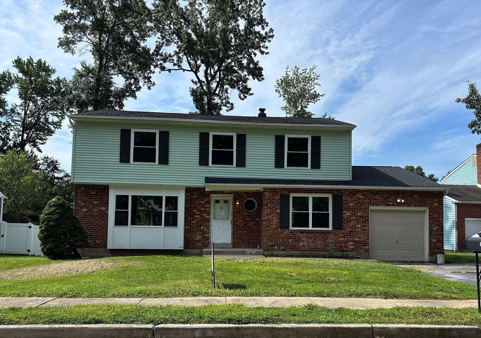 Remodeled 4bed/2Bth in Newark- Showing Sunday 9/6 9am-9:15am — Photo 3