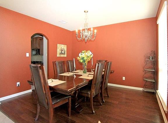 5th image of 149 Wiltshire Dr