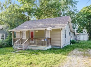 2113 W Wall St, Springfield, MO 65802