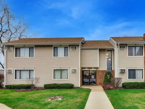 400 Bayside Dr Unit 5, Palatine, IL 60074