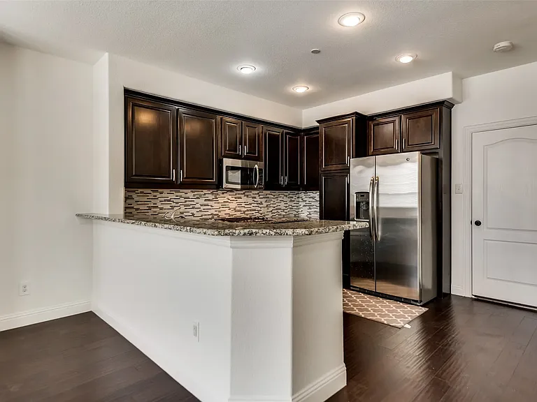 5745 Headquarters Dr — Photo 14