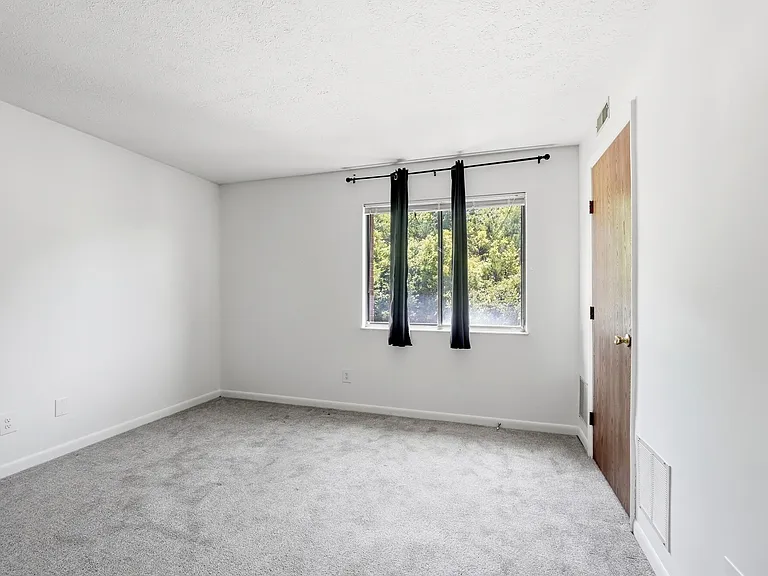 76 View Terrace Dr #9 — Photo 22