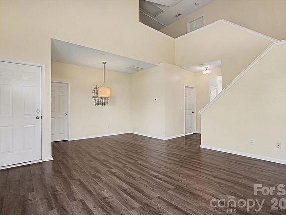 5th image of 3315 Summerfield Ridge Ln