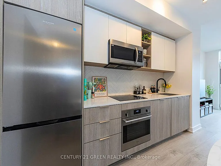 36 Zorra St #110 — Photo 19
