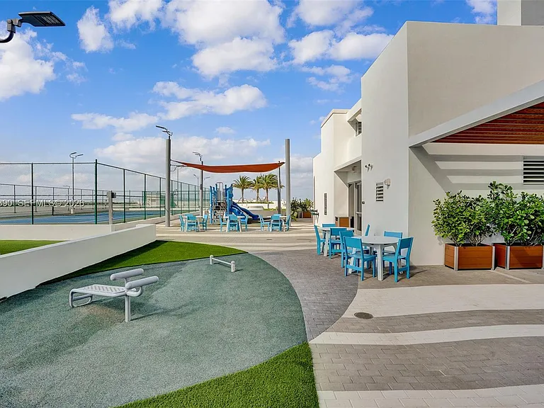 16385 Biscayne Blvd #3120 — Photo 49