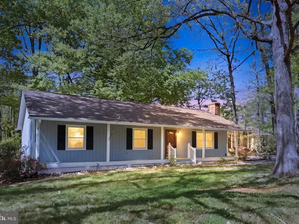 107 Sunset Ct, Locust Grove, VA 22508