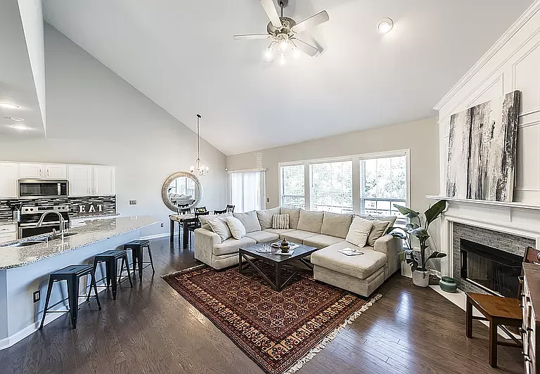 5817 Sterling Oaks Dr #1 — Photo 9