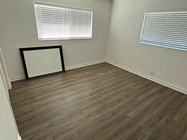 9105 Little River Dr — Photo 8