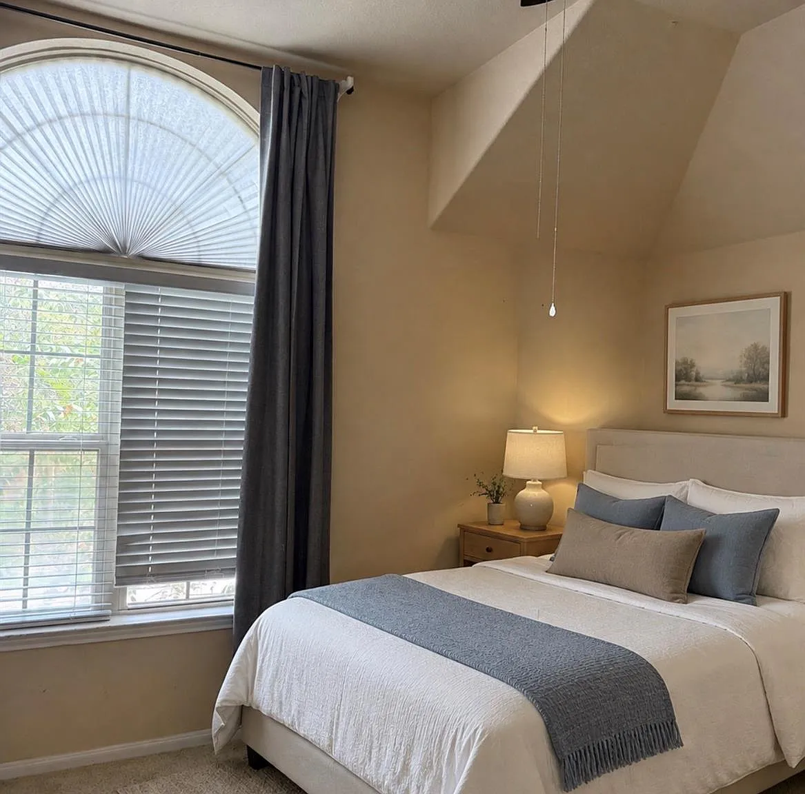 4 bed, 3.5 bath, 2654 sqft, $2,695 — Photo 4
