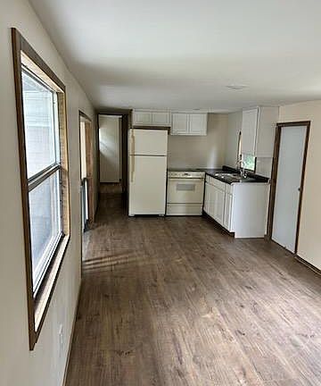 5th image of 11520 E 92nd Hwy