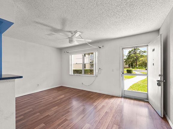 3rd image of 28 Lake Vista Trail #104