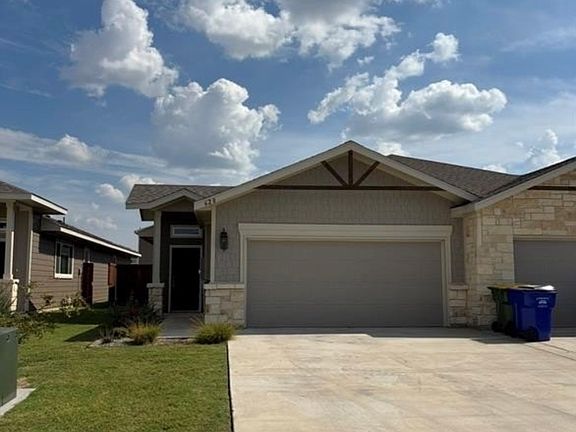2nd image of 628 Blackland Dr