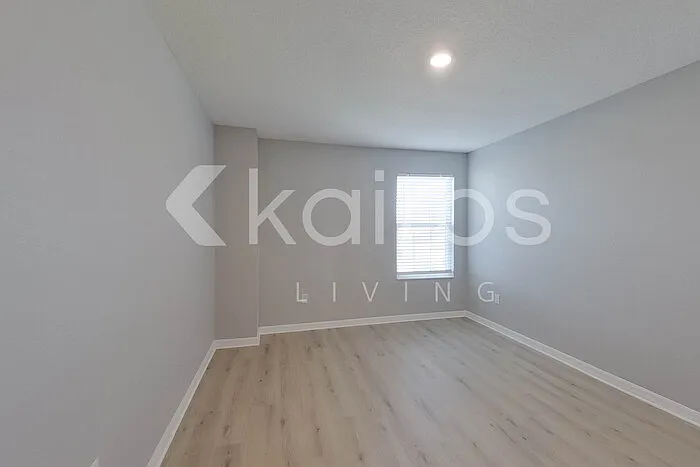 30098 Fedora Cir — Photo 26
