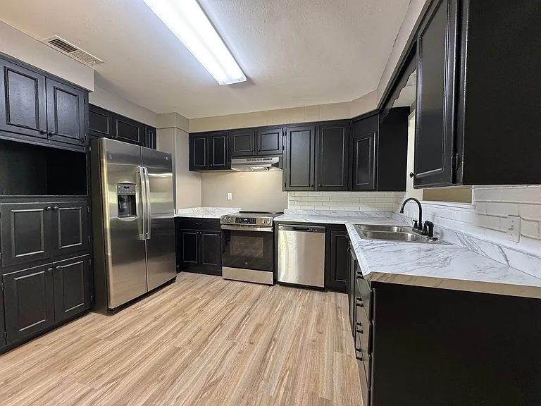 3 Sidney Dr — Photo 13