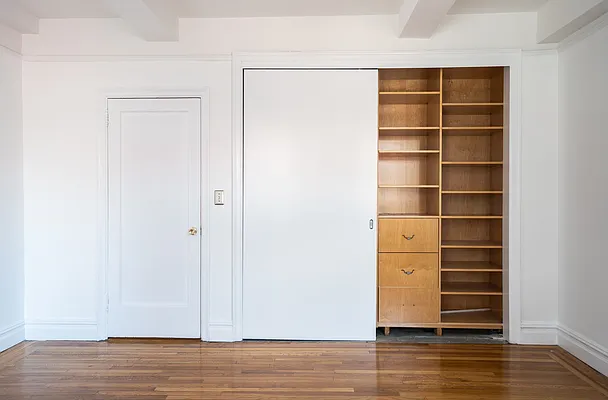 Rented by Reuveni LLC | media 5