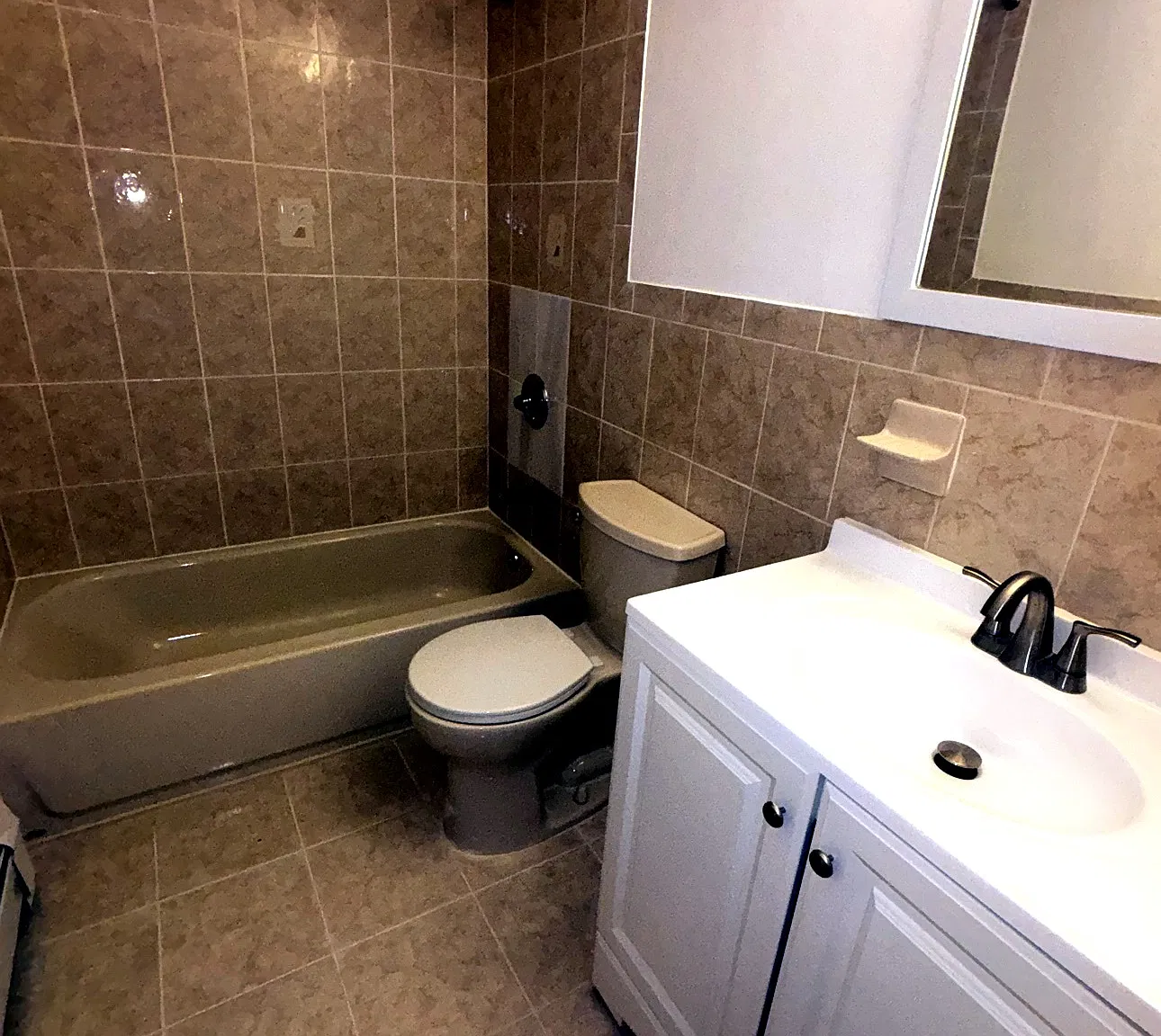 1 bed, $1,900 — Photo 2