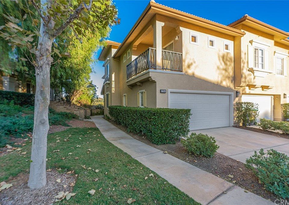 1st image of 27954 Dickason Dr