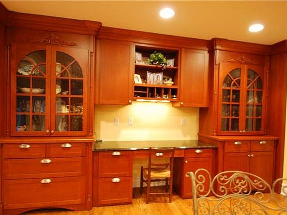 Desk area in Kitchen