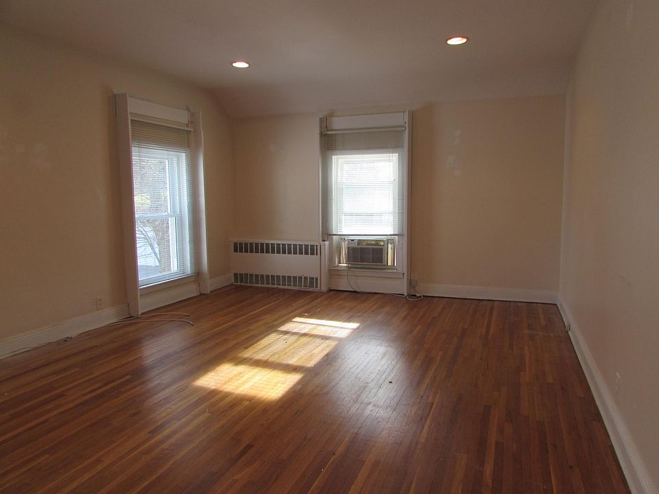 1st image of 69 Orchard St APT 3H