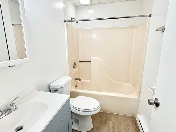 2nd image of 239 Fitch St APT 1C
