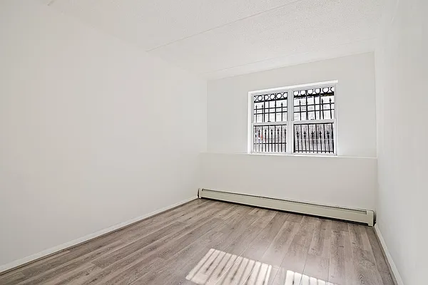 Rented by Compass | media 6