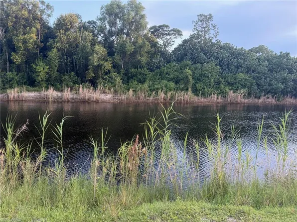  66th ST SW, NAPLES, FL 34105