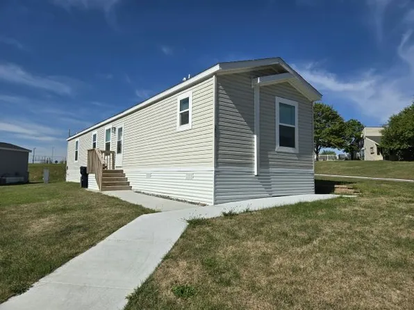 371 Brutus Dr #345, Lakeville, MN 55044