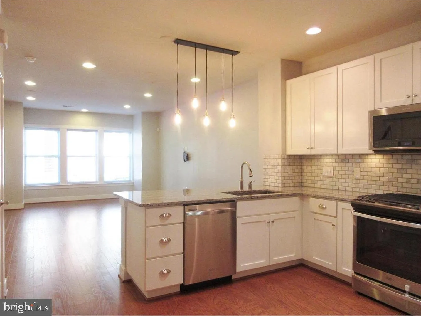 Potomac Yard — Photo 4
