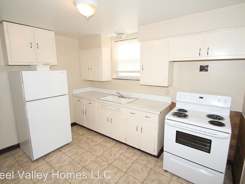 1st image of 4020 Hillman Way APT 1