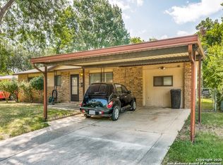 1036 Williamsburg Dr, Schertz, TX 78154