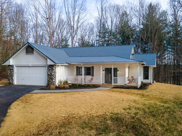 175 Crane Creek Rd, Young Harris, GA 30582