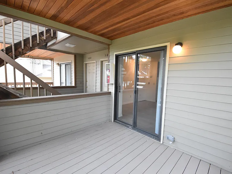 1921 Walnut St #101 — Photo 7