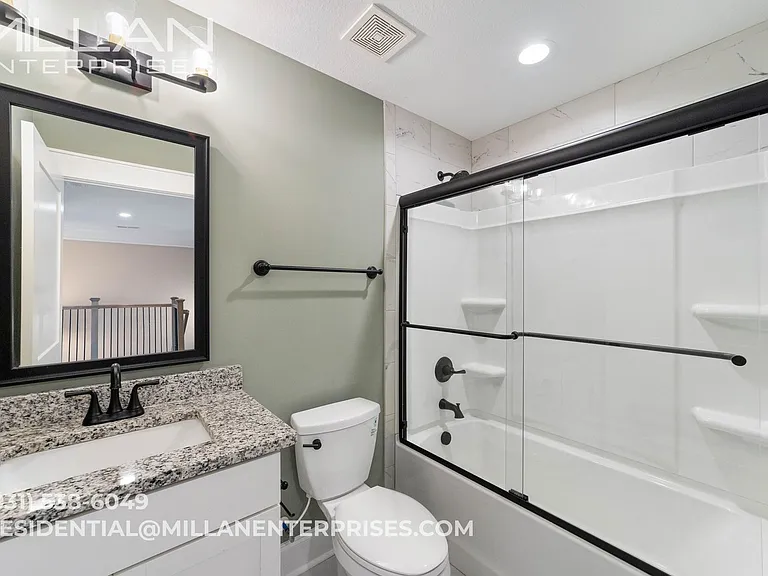 1088 Veridian Dr #B — Photo 38