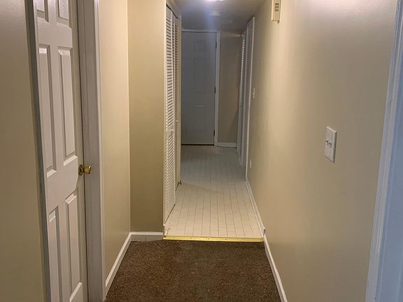 4th image of 2919 W Lexington St #G