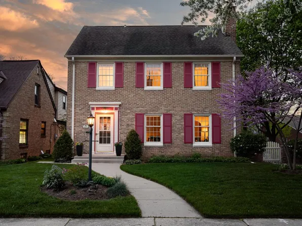 9425 Beverly PLACE, Wauwatosa, WI 53226