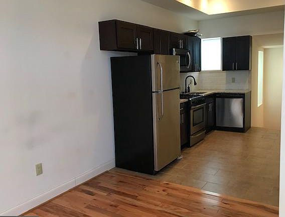 4th image of 4924 Germantown Ave Floor 2