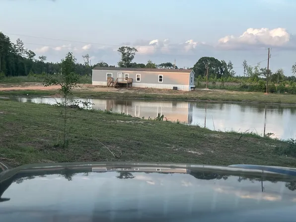 2136 Lela Dr, Magnolia, MS 39652