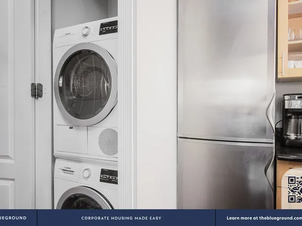 290 West 12th Street image 10 of 26