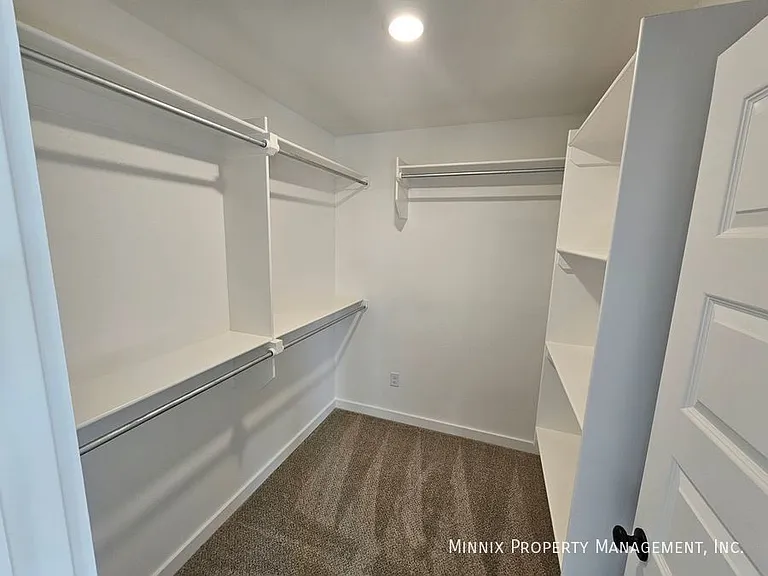 2622 Tiffin Ave — Photo 15