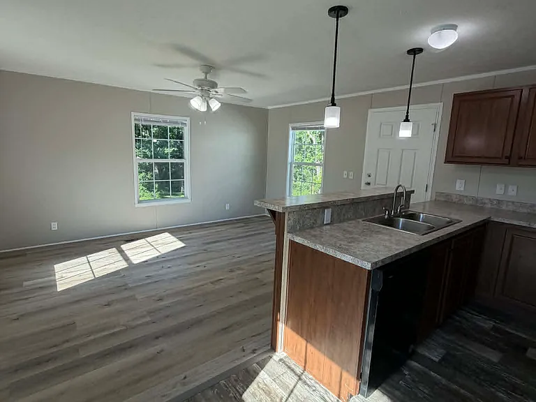 1301 Devils Glen Rd #4 — Photo 1